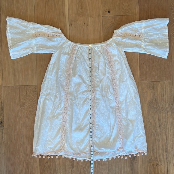 TULAROSA Sara Off Shoulder Lace Mini Dress with Flounce Sleeves - Size M - Picture 6 of 10